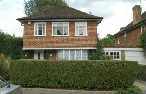 28 Greenhalgh Walk